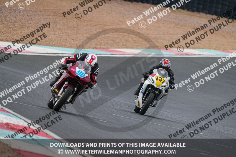 enduro digital images;event digital images;eventdigitalimages;mallory park;mallory park photographs;mallory park trackday;mallory park trackday photographs;no limits trackdays;peter wileman photography;racing digital images;trackday digital images;trackday photos